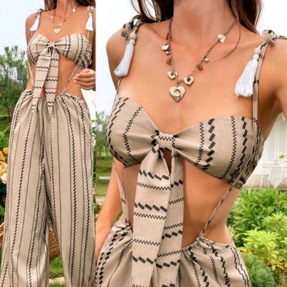 Summer Outdoor Holiday Date Set, Vacation Front Tie Back Pleated Strip - Picture 5 of 7